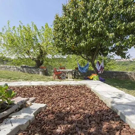 Heli 1344 * Labin (Istria)